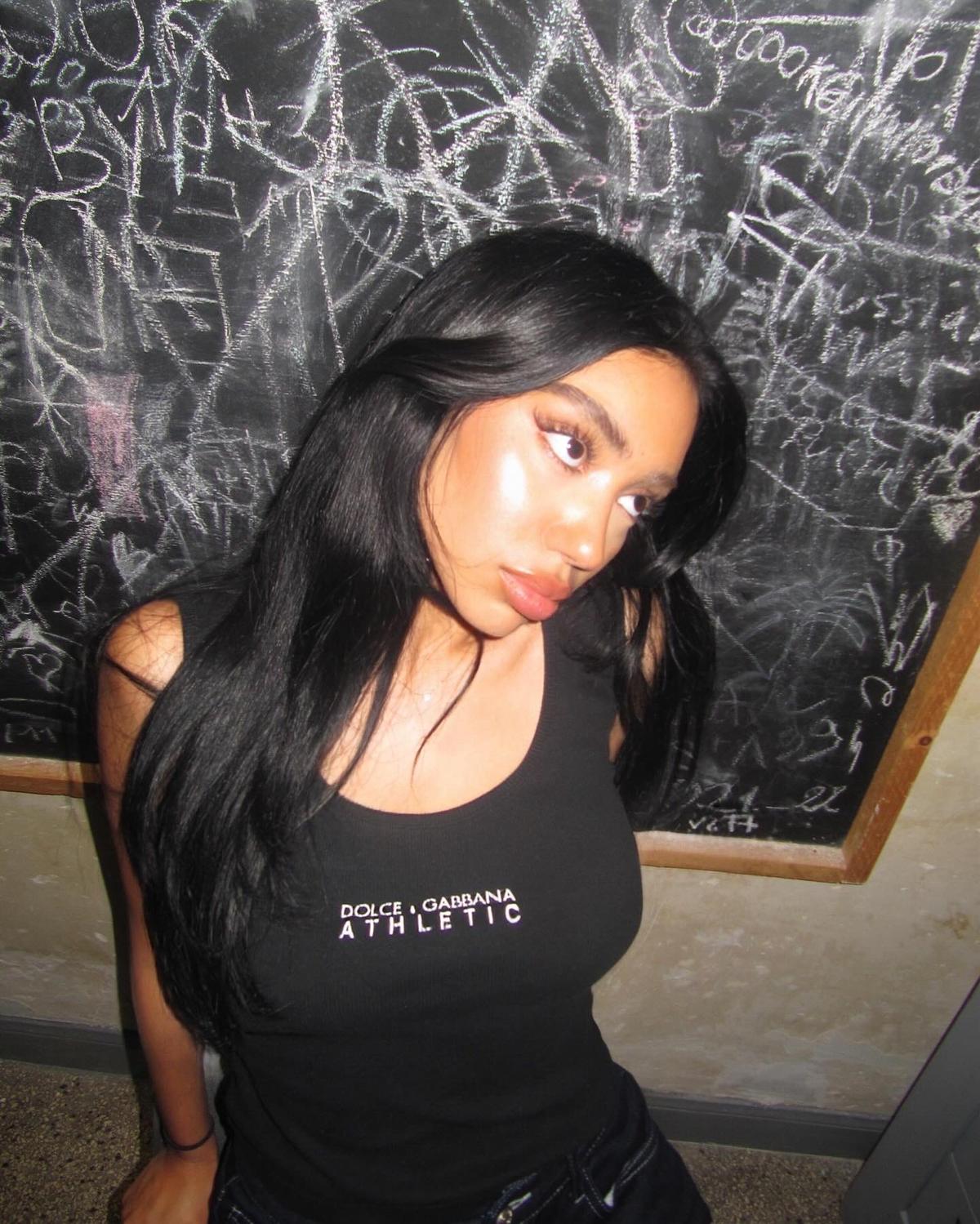 Snaptik.app_73823962842519831369.jpg__PID:204e11f2-0539-4e97-a3f1-a90e105d78ab